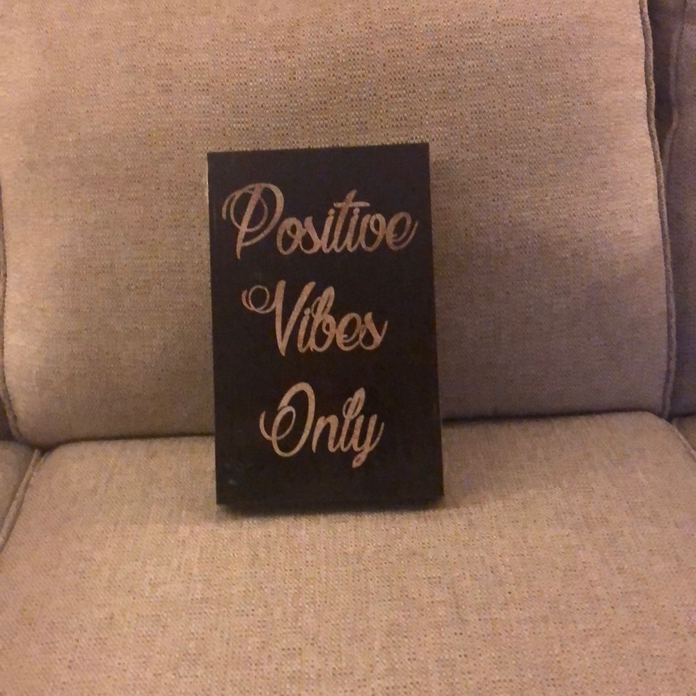NWT Wall Art